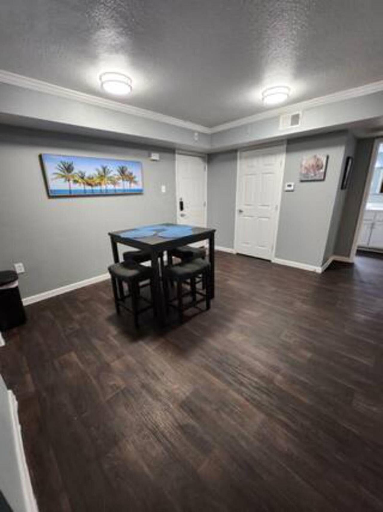 Blue Shark *B501* @ Medical Center 1Br Modern King Apartment With Private Patio Houston Extérieur photo