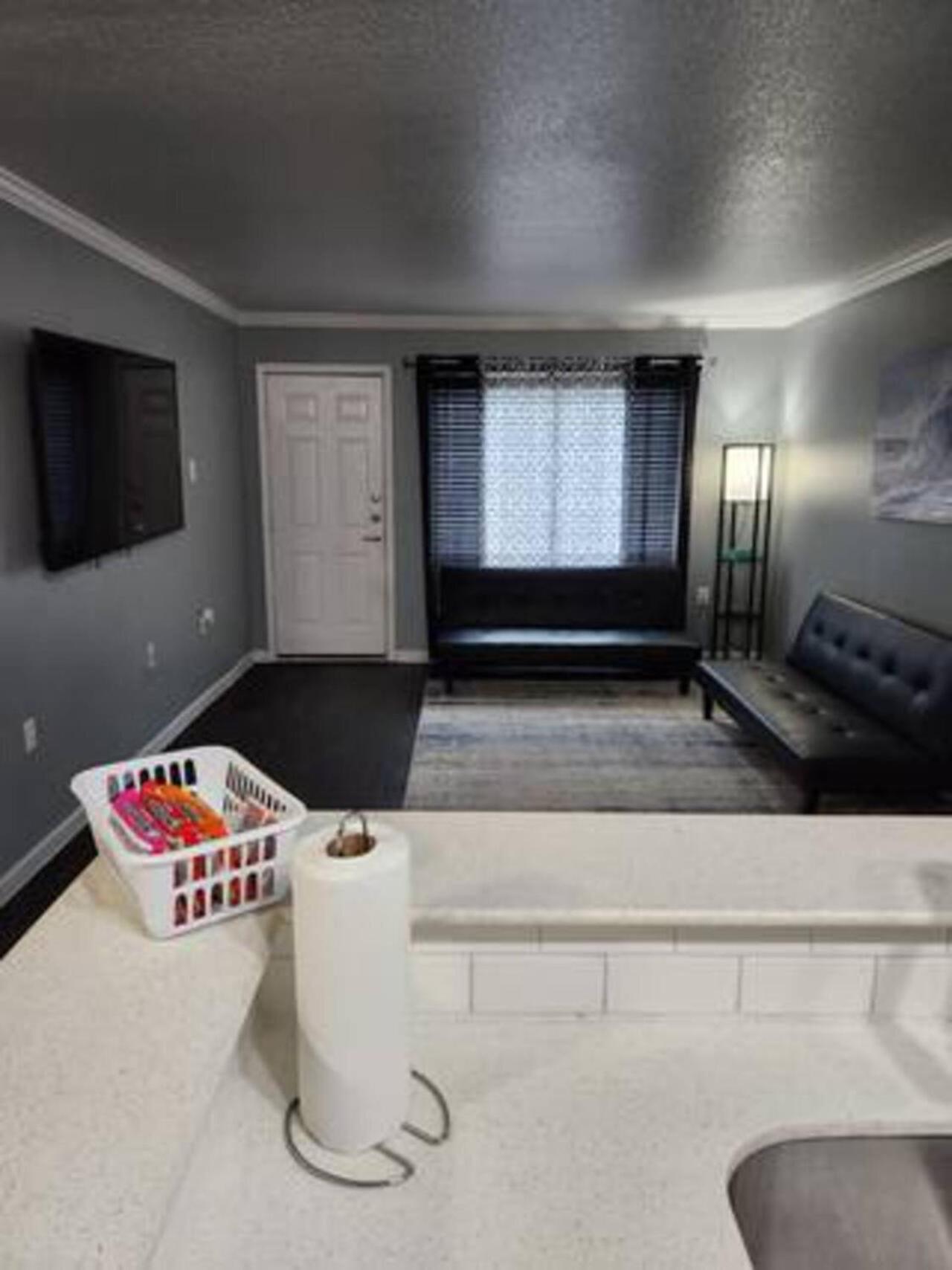 Blue Shark *B501* @ Medical Center 1Br Modern King Apartment With Private Patio Houston Extérieur photo