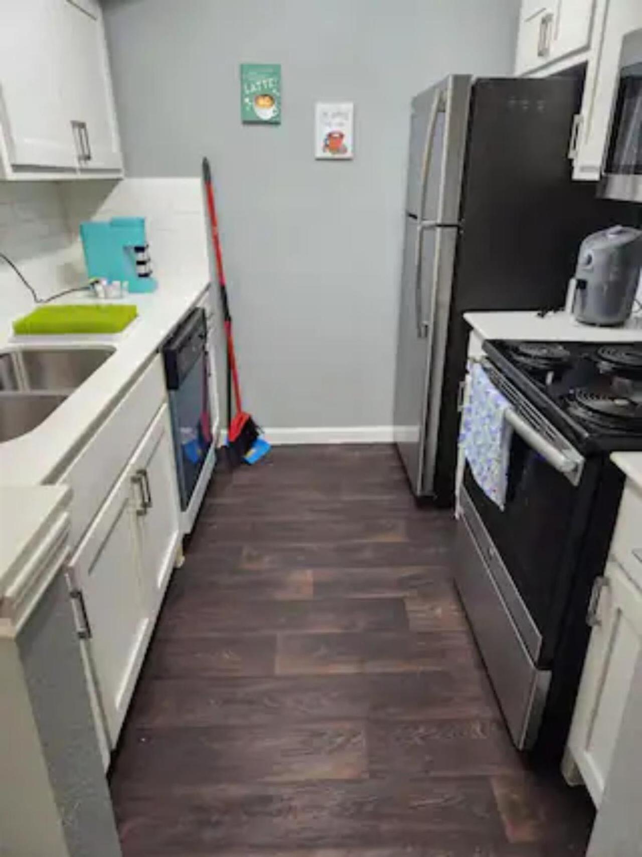 Blue Shark *B501* @ Medical Center 1Br Modern King Apartment With Private Patio Houston Extérieur photo