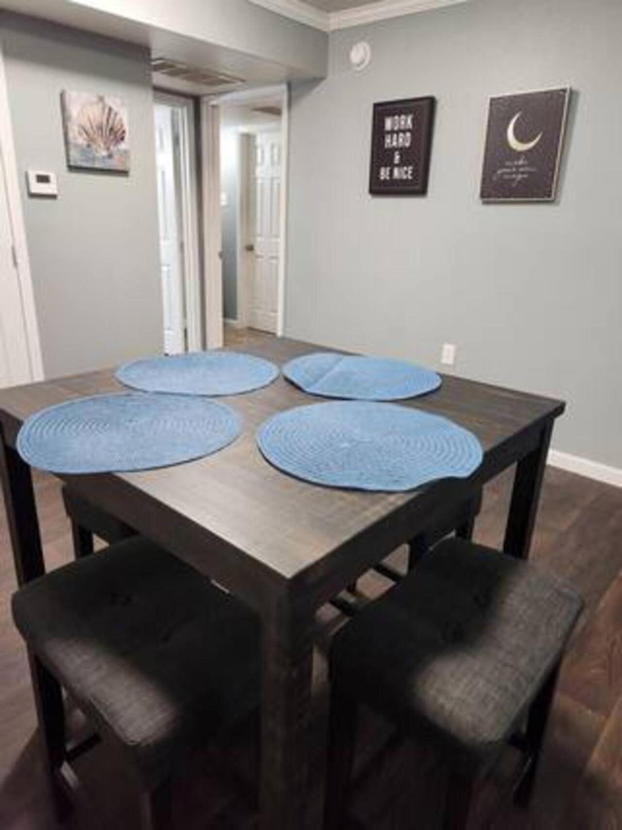 Blue Shark *B501* @ Medical Center 1Br Modern King Apartment With Private Patio Houston Extérieur photo